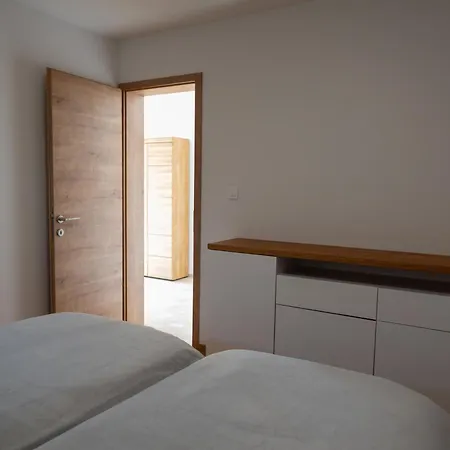 Kalvista With Sauna Apartman