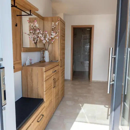 Kalvista With Sauna Apartman *